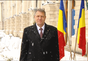 Iohannis, mesaj de Anul Nou: Aş vrea ca 2015 să fie începutul acelei Românii a normalităţii pe care cu toţii ne-o dorim