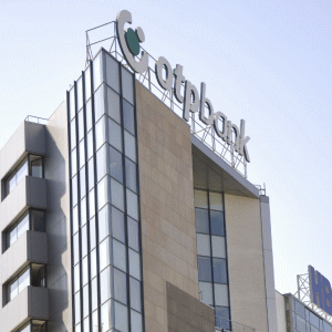 OTP Bank înglobează Millennium Bank şi ajunge la o cotă de piaţă de 2%