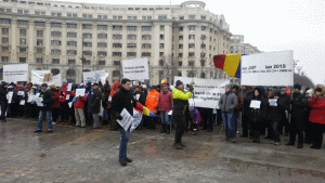 "Mugur Isărescu, mai rău ca Ceauşescu"