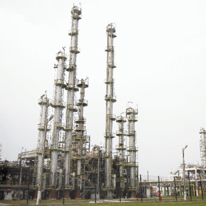 Oltchim se reorganizează tot prin vânzarea către un investitor
