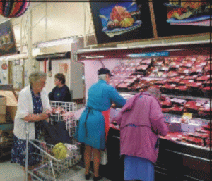 Conflictul retailerilor cu producătorii ajunge la Concurenţă, Finanţe şi Protecţia Consumatorului
