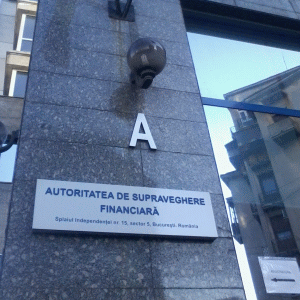 ASF: "Acţionarii nemulţumiţi pot cere retragerea din societate, la delistarea de pe AeRO"