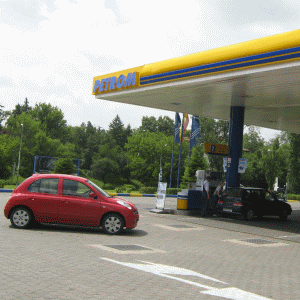 Glencore trebuie să-i plătească Petrom 40 de milioane de dolari