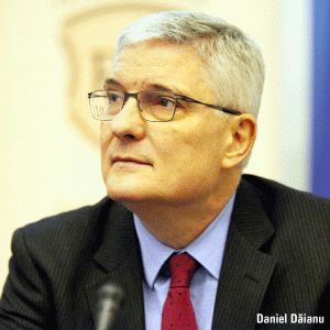 Daniel Dăianu: "Există pericolul unei «stagnări seculare», ce poate accentua tensiuni sociale şi politice"