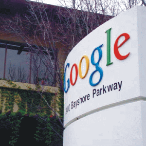 Comisia Europeană acuză "Google" de abuz