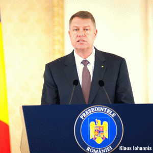 Iohannis mimează dialogul cu împrumutaţii în CHF