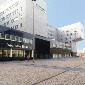 "Deutsche Bank" vrea să-şi reducă cheltuielile cu 3,5 miliarde euro