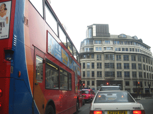 FT: Un haos politic post-electoral în Marea Britanie ar expune slăbiciunile economiei