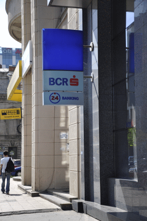 BCR a trecut pe profit, cu 77 milioane euro, după un an cu pierderi