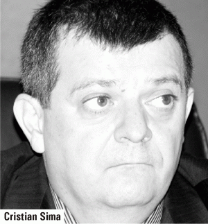 Un fost spion spune că racolarea lui Sima este o minciună