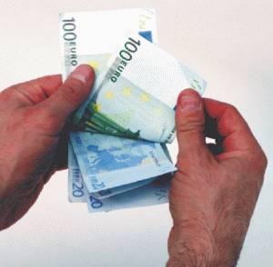 Datoria publică a Italiei a atins nivelul record de 2.194 miliarde de euro