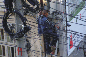 "Ecuaţia" energetică devine tot mai insolubilă