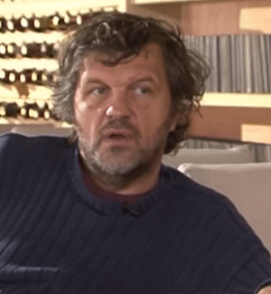 Regizorului Emir Kusturica îi este interzis să viziteze Ucraina