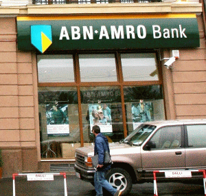 Profit aproape dublu pentru "ABN Amro"