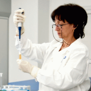 Executivul a majorat, ieri, salariile medicilor