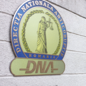 Fostul director adjunct al APIA, condamnat definitiv la şapte ani şi şase luni de închisoare