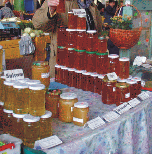 Producţia de miere, diminuată cu 30-35%