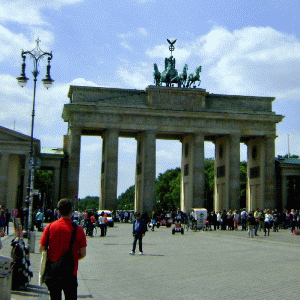 Germania a avut excedent comercial record în iulie
