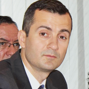 Salarii în tranşe pentru angajaţii PMB