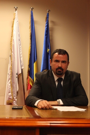"Primăria Municipului Bucureşti trebuie să redevină a bucureştenilor"
