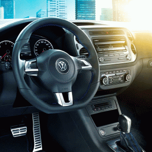 Şeful "Porsche" preia conducerea "Volkswagen"