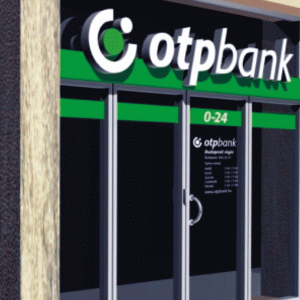 Tribunalul Alba a declarat "nulitatea absolută parţială" a unui contract cu OTP Bank 