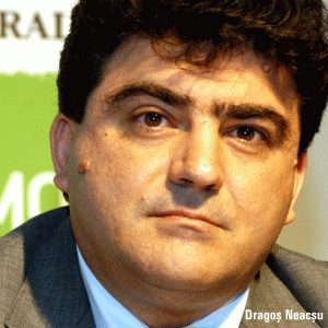 Dragoş Neacşu a demisionat de la conducerea Asociaţiei Administratorilor de Fonduri