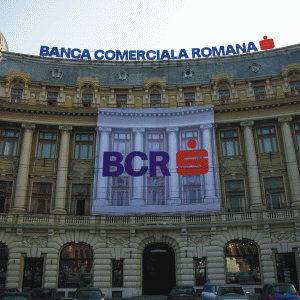 20% din clienţii vizaţi de BCR au aderat la programul "Scade rata"