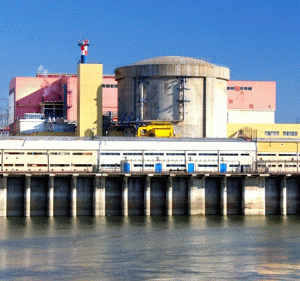 Greenpeace şi Nuclearelectrica se duelează cu studii privind Unităţile 3 şi 4
