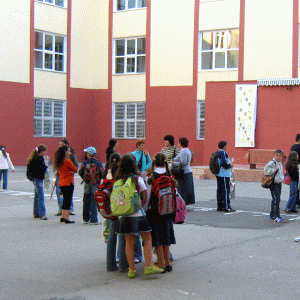 Salarizarea în creştere, educaţia în scădere!