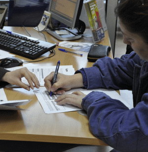 Băncile nu vor mai putea modifica unilateral costurile contractelor de credit