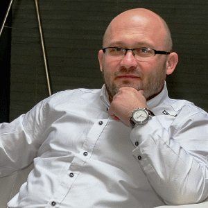 Liviu Stoleru: "După primele nouă luni, am depăşit cifra de afaceri netă pe întreg anul 2014. Redeschiderea facilităţii de producţie de la Zalău ne-a permis să creştem volumele totale vândute".