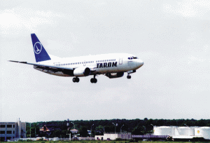 "TAROM subminează interesul naţional"