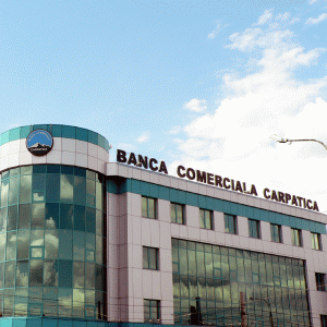 The sale of Banca Comercială Carpatica, in doubt