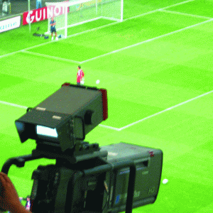 Liga 1 reporneşte cu gândul la finanţarea europeană şi drepturile TV