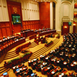 Iniţiatorii legii discută, luni, cu senatorii PSD pe Programul Prima Casă