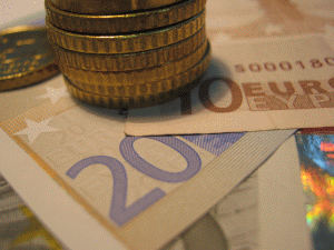 CE a trimis o notificare cu privire la întreruperea plăţilor aferente POSDRU 2007 - 2013