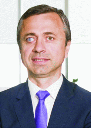 Ionuţ Simion, PwC România: "Investiţii susţinute în educaţie"
