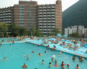 Companiile din turism, subevaluate la Bursă