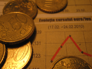 "Dobânzile mici din sistemul bancar românesc, un prilej pentru diversificare"