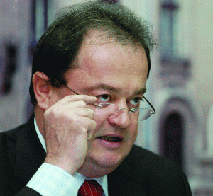 Blaga - şi bătut şi cu banii luaţi