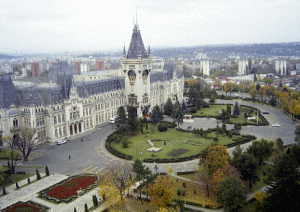 "În Iaşi, locuinţele se vând din faza de proiect"