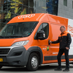 "TNT Express" se delistează