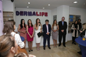 DermaLife: Românii, mai atenţi la prevenţie şi în zona de medicină estetică