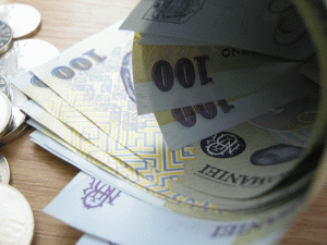 Ministerul Finanţelor a programat împrumuturi de 3,45 miliarde de lei de la bănci