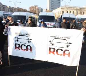 Transportatorii din România pregătesc ceea ce ei numesc "mega-protestul RCA"