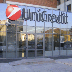 "UniCredit" a vândut 20% din "FinecoBank" pe 552 milioane euro
