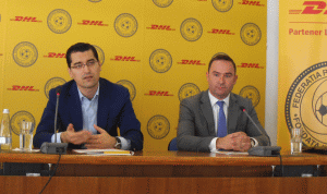 Răzvan Burleanu (stânga) şi Daniel Kearvell