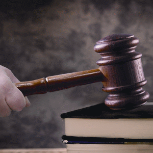 Curtea Constituţională lasă darea în plată la decizia instanţelor judecătoreşti