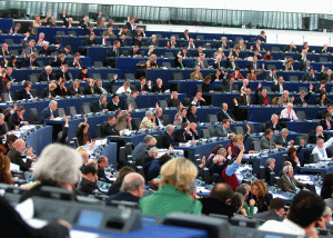 "UE şi Canada vor semna acordul de liber schimb (CETA) mâine"